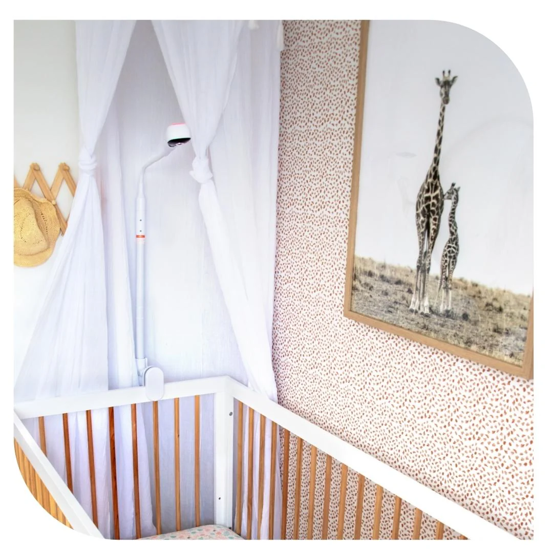 OBH643P 4.3" Smart HD Nursery Pal Skyview Baby Monitor with Cot Stand - Image 3