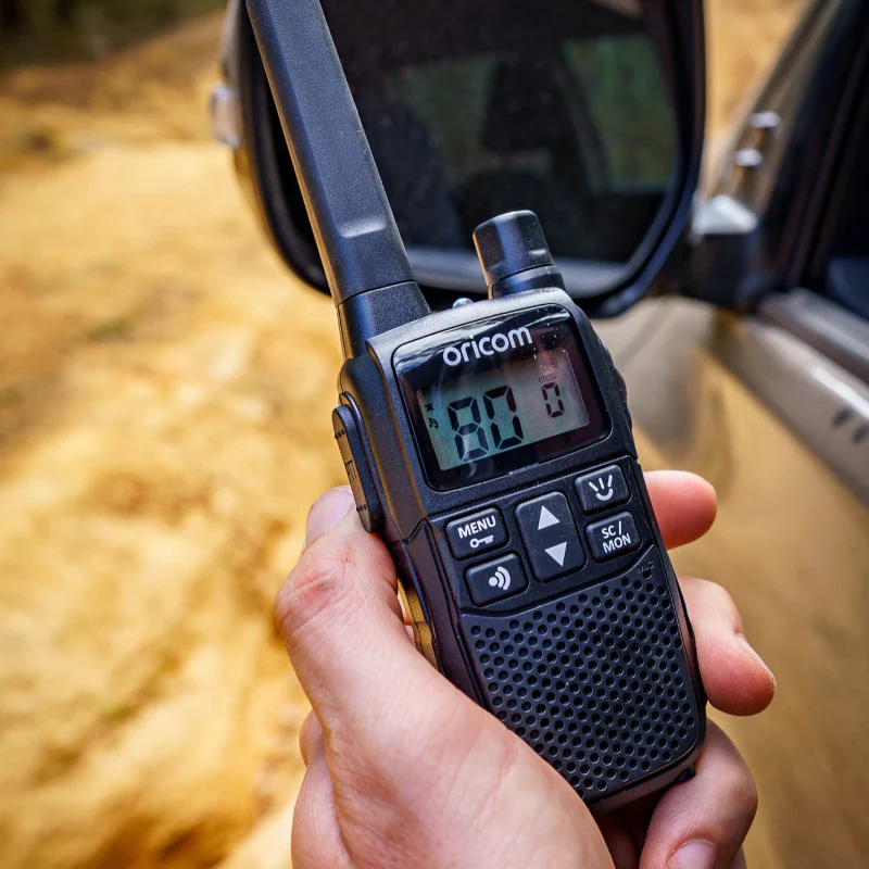 UHF2200-2 Handheld 2 Watt UHF CB Radio Twin Pack - Image 2